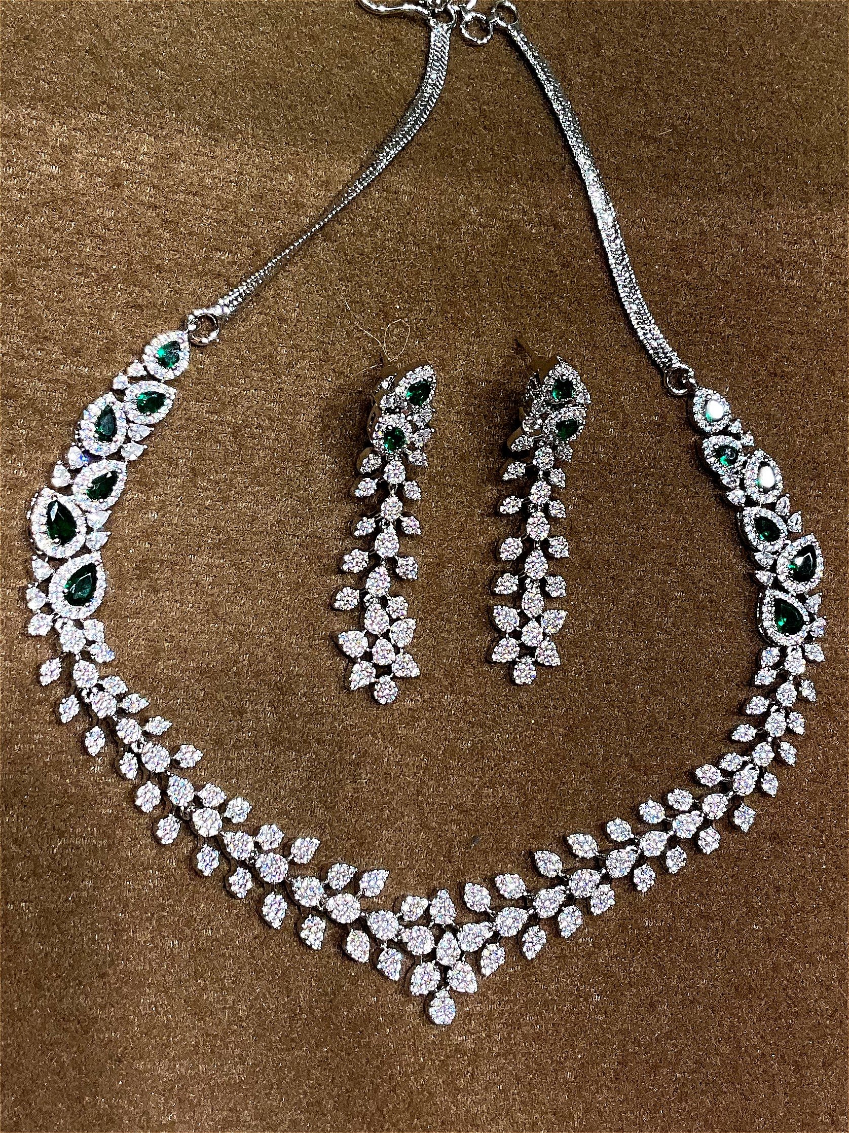 Stone necklace NCK-RO-ST-067