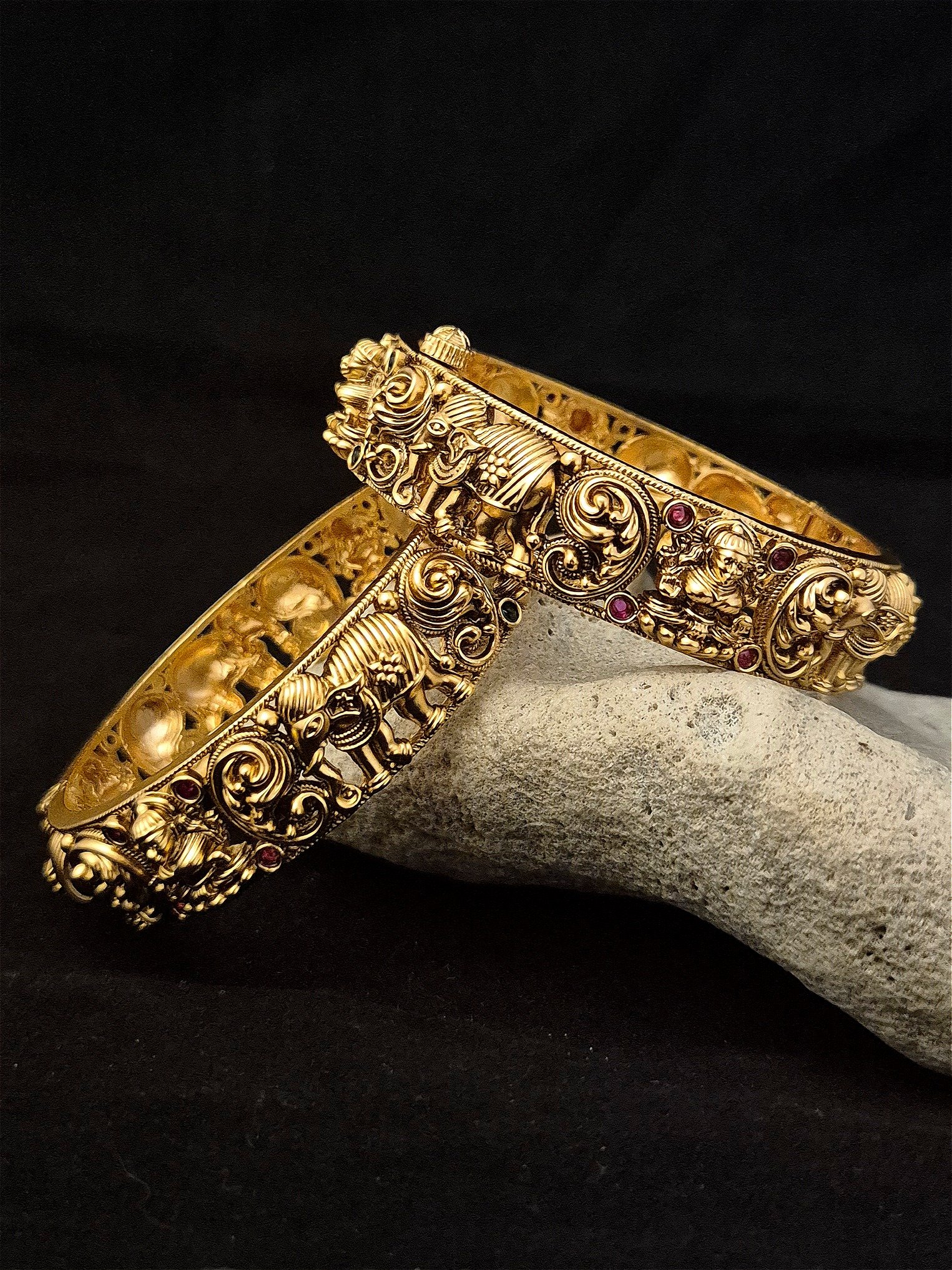 Antique bangle BNG-AQ-KP-017