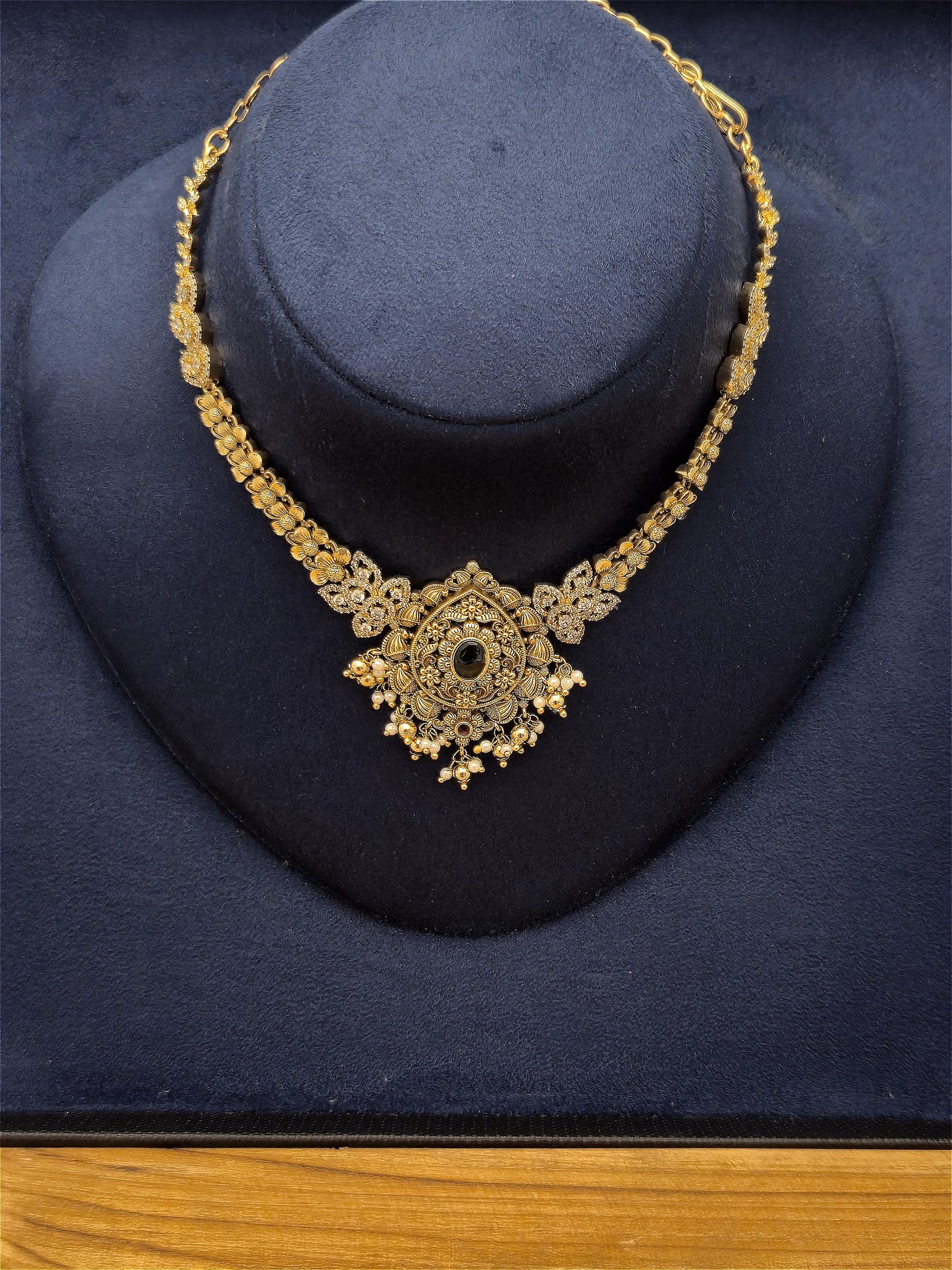 Antique Necklace NCK-AP-041