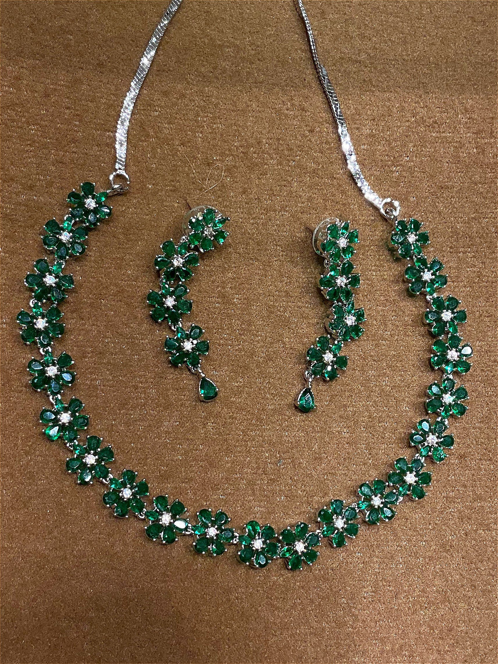 Stone necklace NCK-RO-ST-068