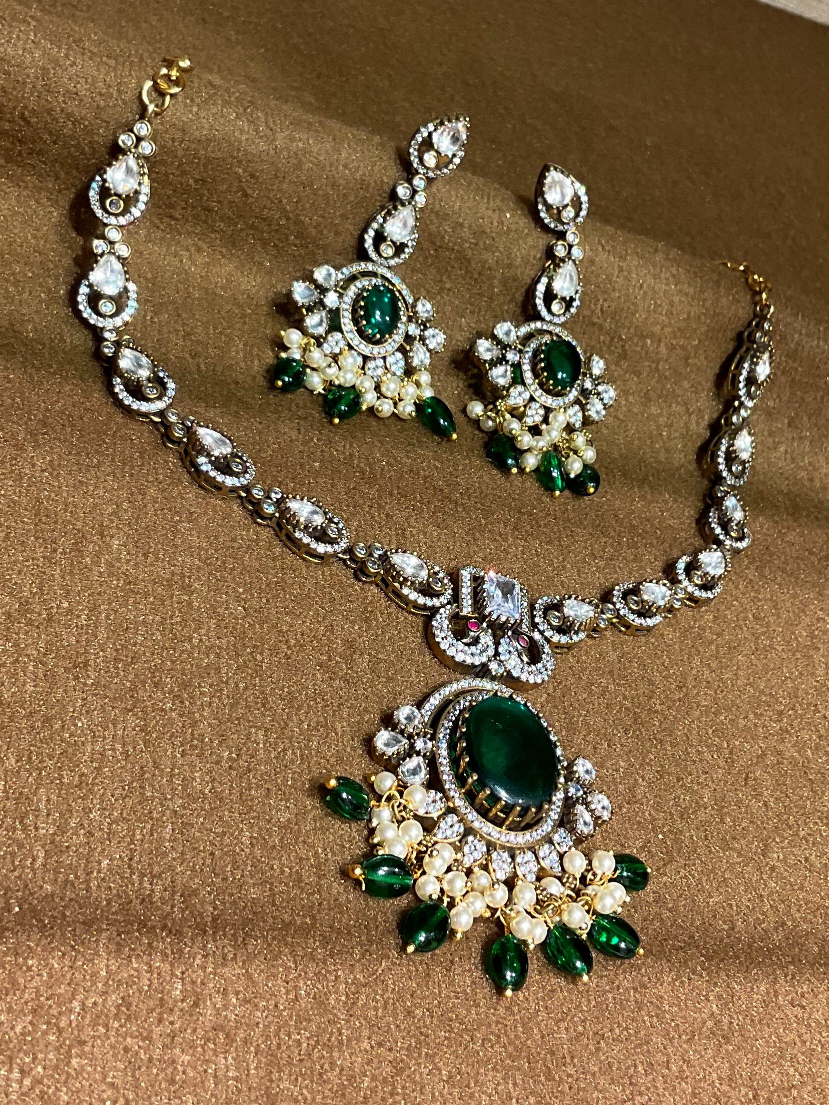 Victorian necklace NCK-GP-VT-004