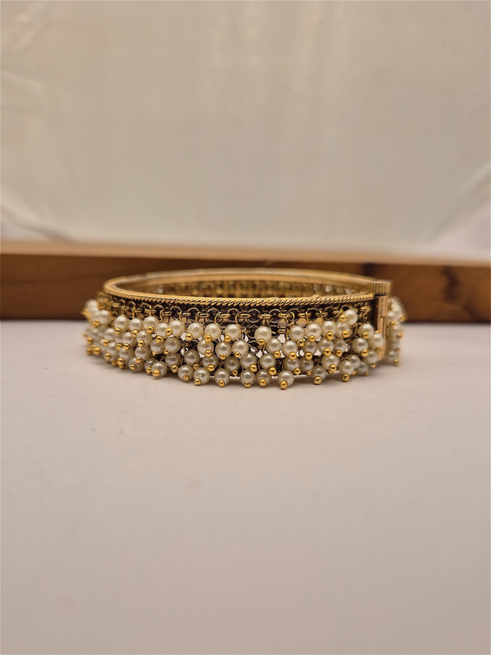 Antique bangle BNG-AQ-KP-018