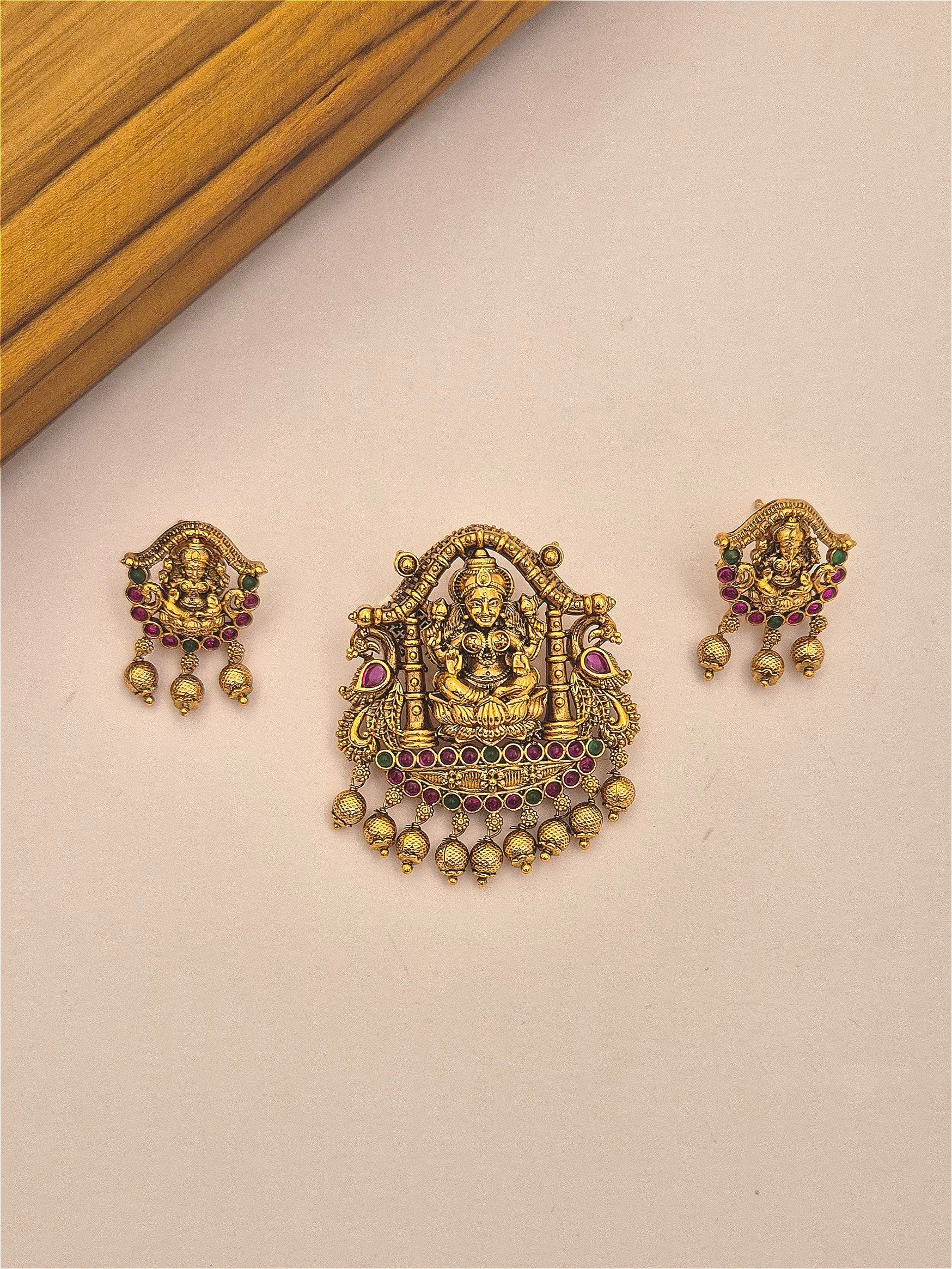 Antique pendant PSET-AQ-010