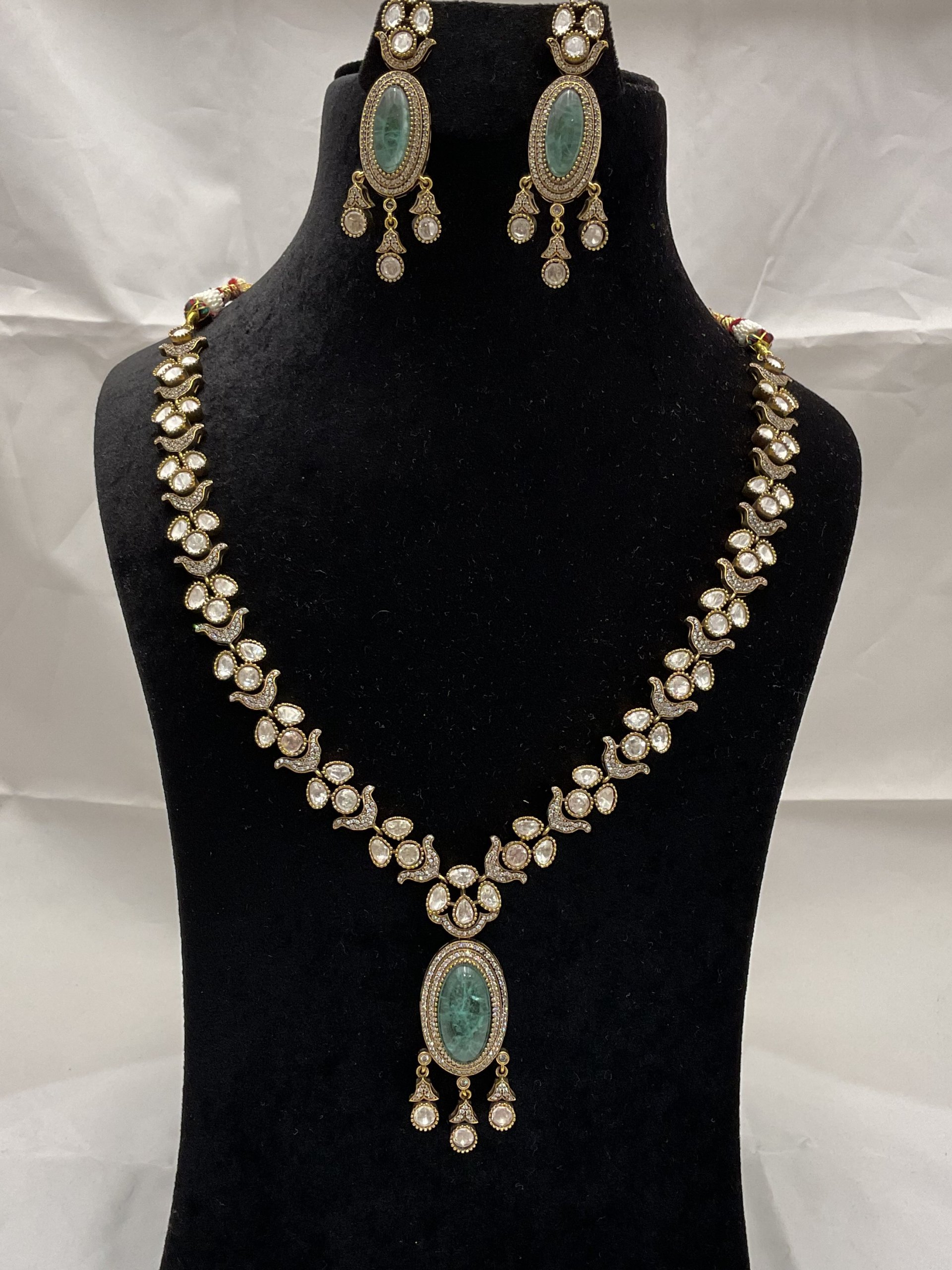 Kundan long necklace -009