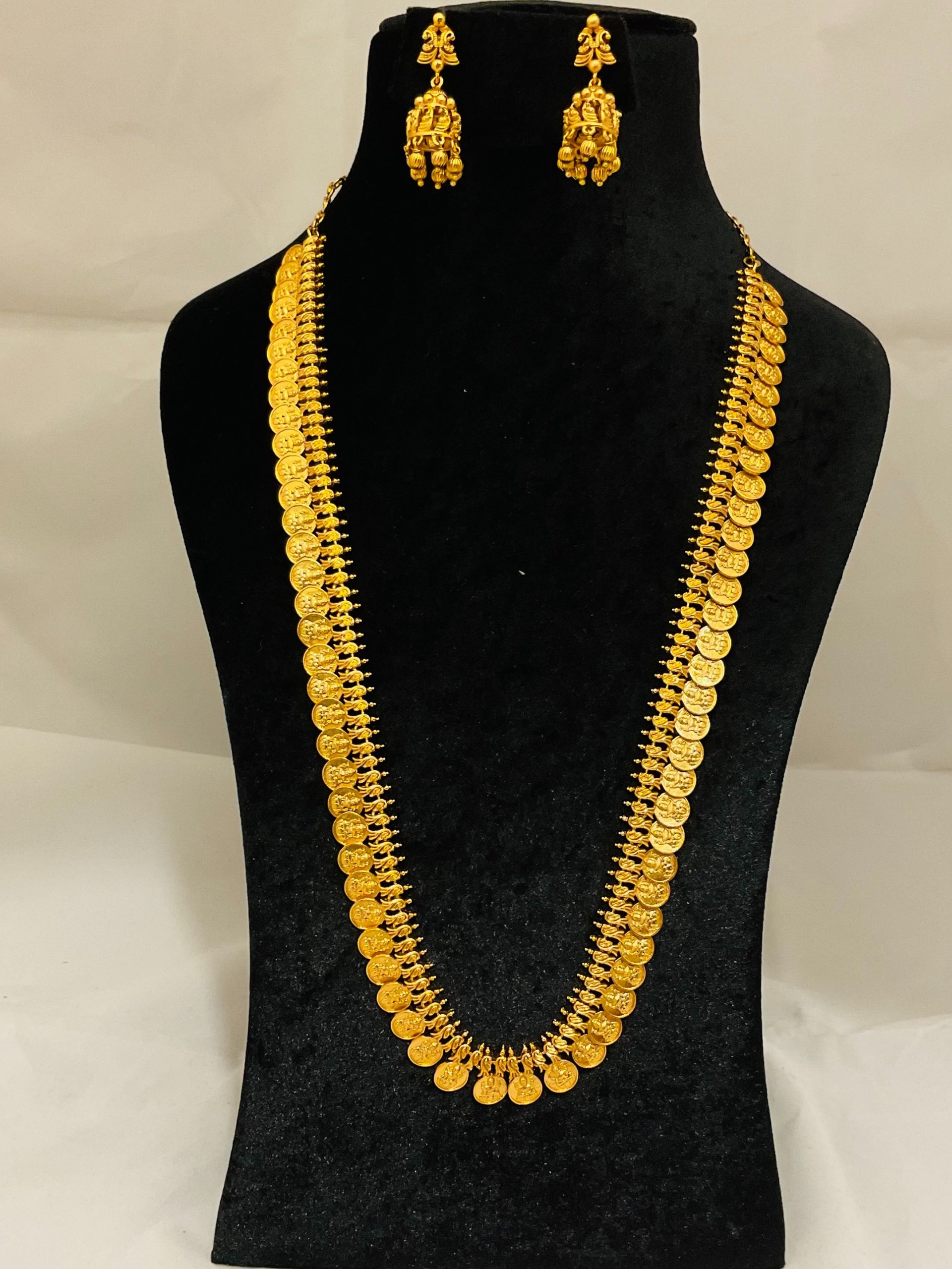 Matte Long Necklace NCl-Mf-GP-00492