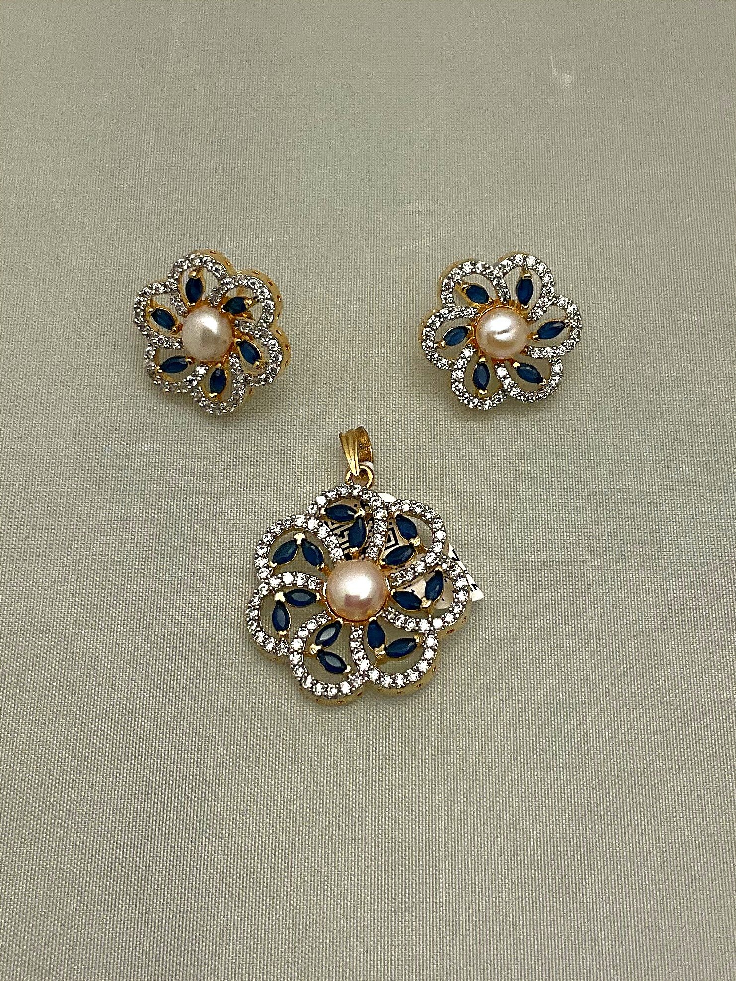 Pendant set PSET-GP-082