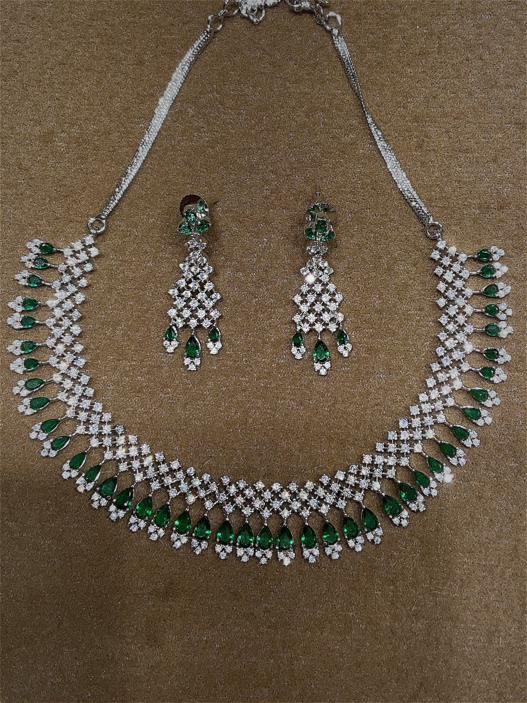 Stone necklace NCK-RO-ST-071