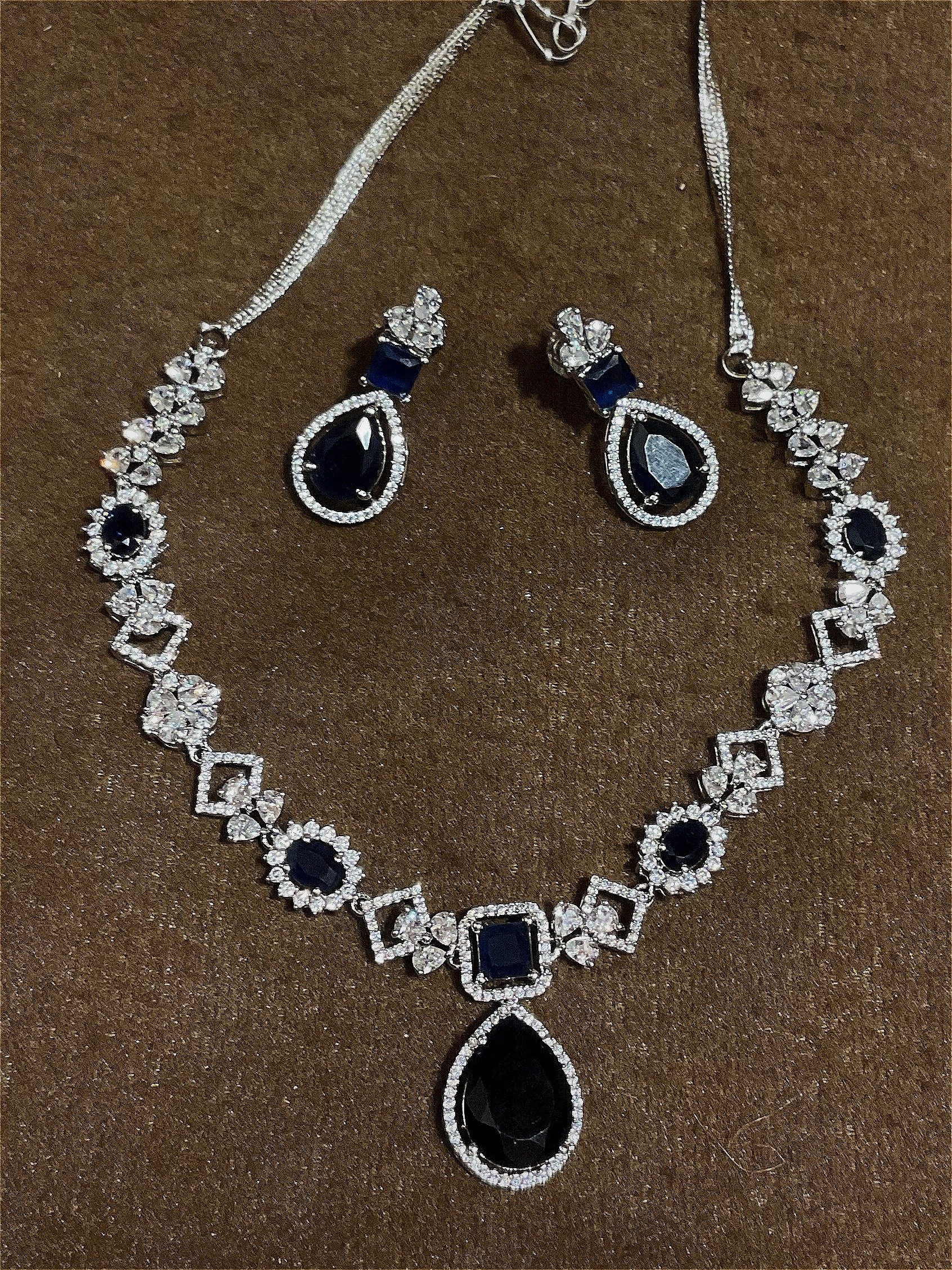 Stone necklace NCK-RO-ST-064