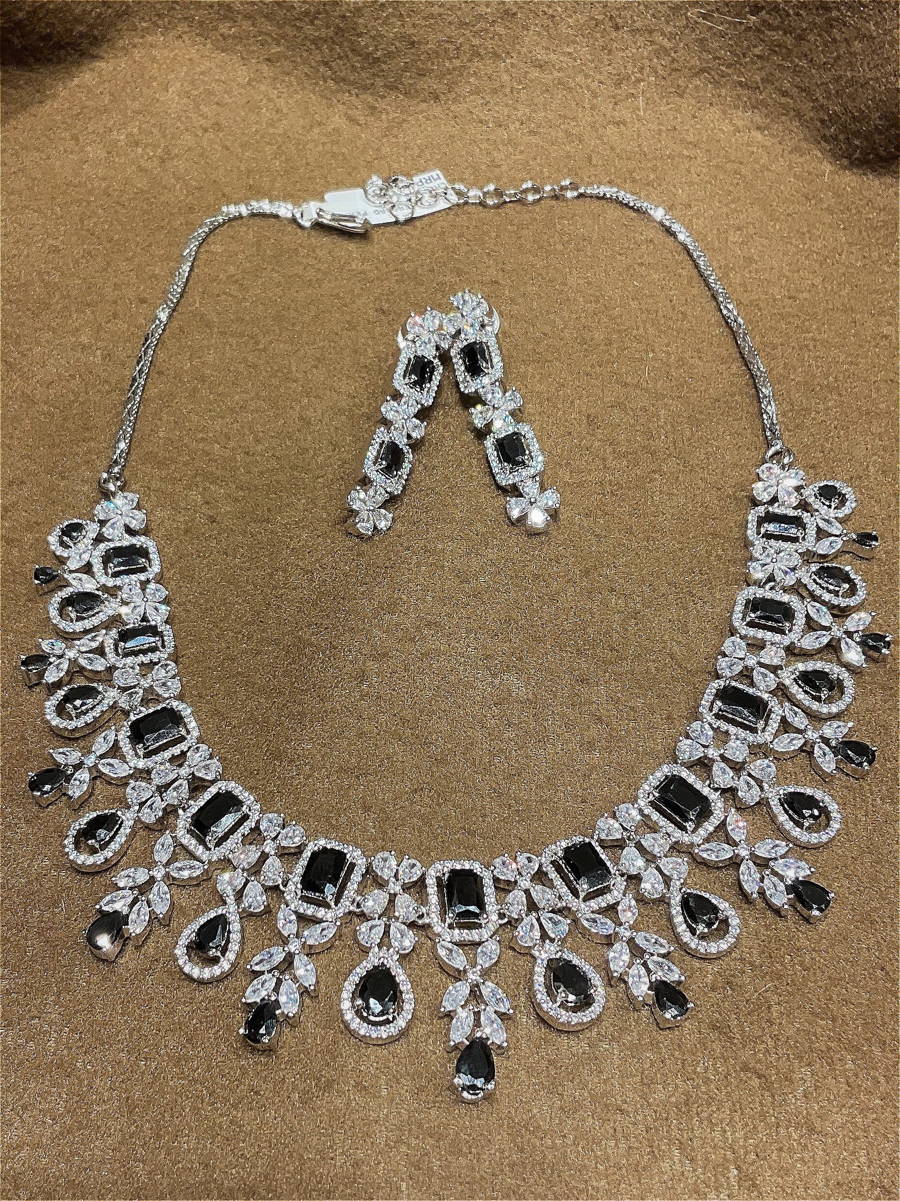 Stone Necklace NCK-RO-ST-038