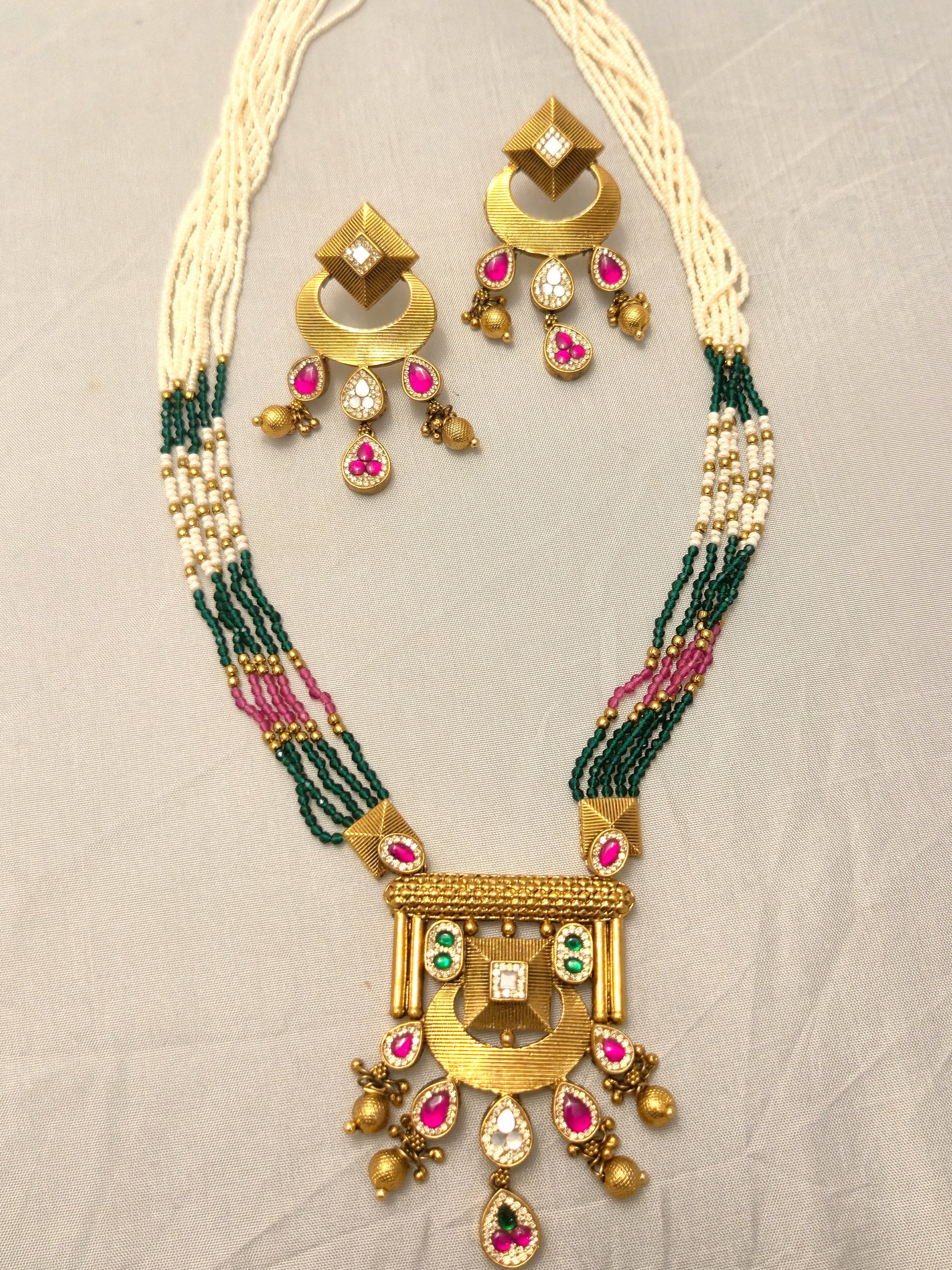Antique Necklace NCK-AQ-KP-059