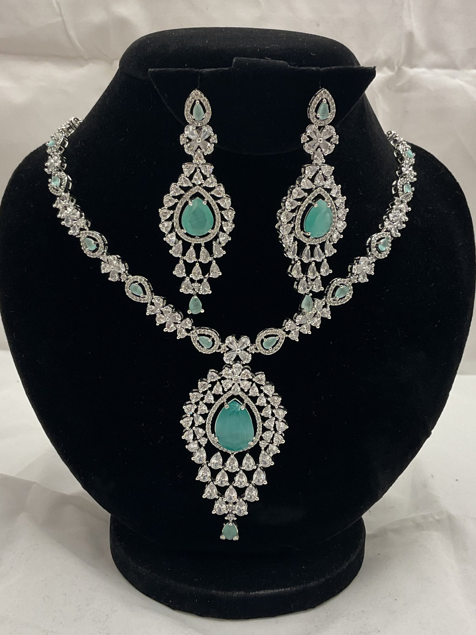 ZIRCON STONE NECKLACE-007