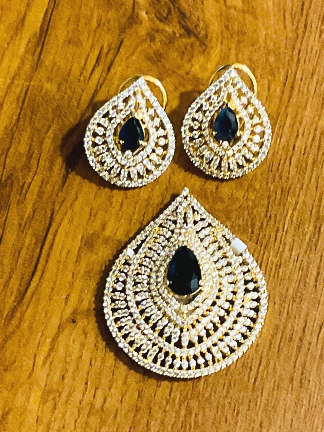 Pendant set PSET-GP-001